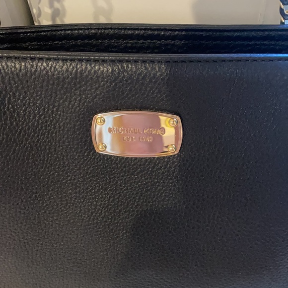 Michael Kors Leather Chain Tote - Picture 2 of 9